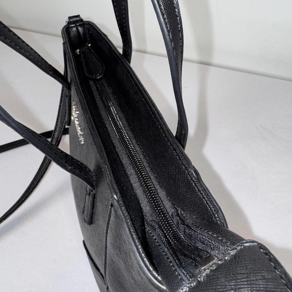 Black Guess Tote Bag with Matching Wallet - Picture 5 of 5
